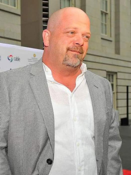 Days after losing his 39-year-old son, Pawn Stars icon Rick Harrison has broken his silence, and he is confirmed what we all feared about Adams death Sit down before you
